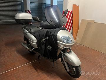 YAMAHA VERSITY XC300