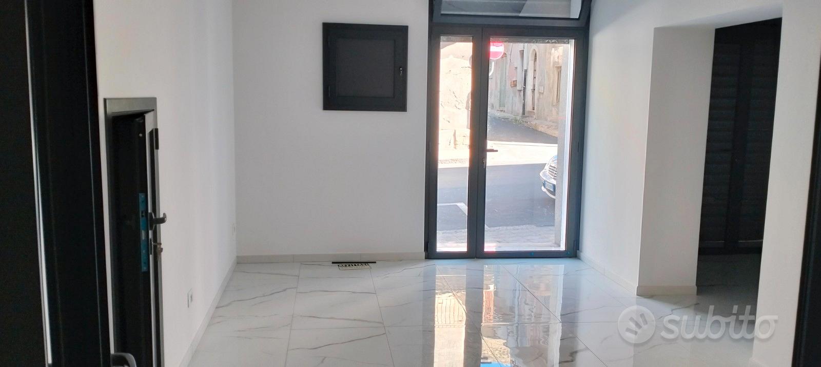 Locale commerciale / ufficio - Vista 3