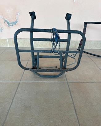 Portapacchi anteriore e posteriore vespa