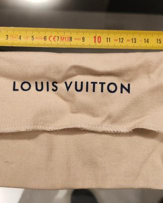Dust bag Louis Vuitton