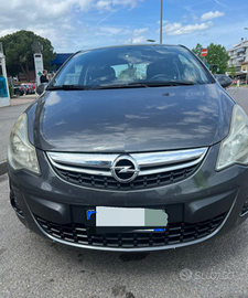 Vendita Opel corsa 2011