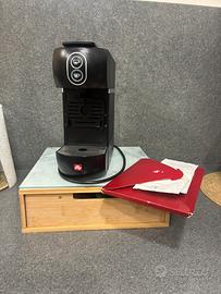 Macchinetta caffe illy