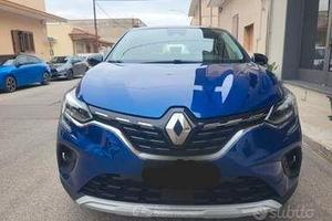 Renault Captur ll serie plugin