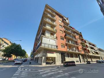 3 LOCALI A TORINO