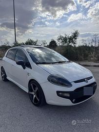 Punto 1.3 MTJ 200cv