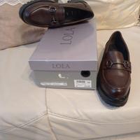 scarpe da donna marrone mai usato 