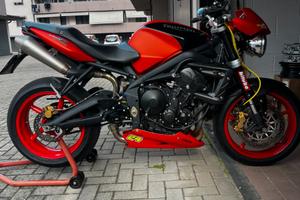 Triumph street triple 675 R 2010