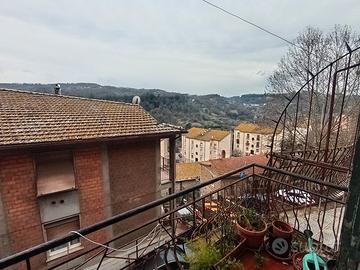 Quadrilocale buone condizioni