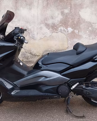Yamaha TMax 500