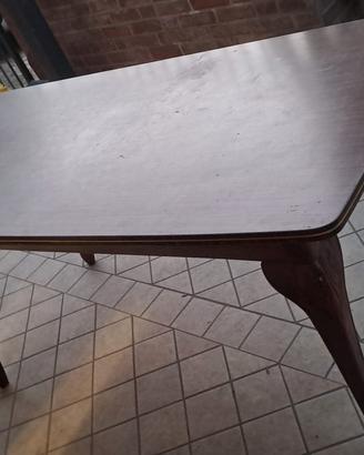 tavolo in legno 