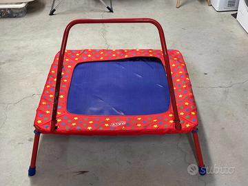 tappetto elastico / trampolino Galt rosso