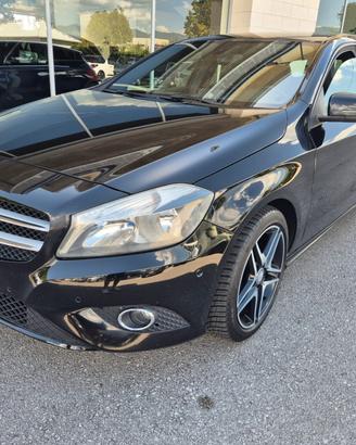 Mercedes-benz A 180 CDI BlueEFFICIENCY Automatic S
