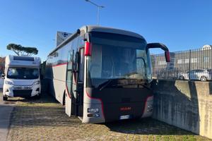 Man Pullman Camperizzato 12 metri 18qli