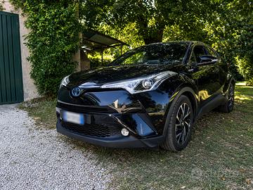 Toyota C-HR 1.8 Hybrid Trend Automatica 2019