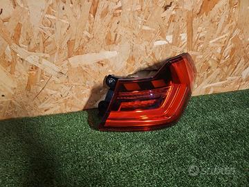 stop posteriore esterno interno dx e sx audi a1 