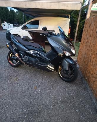 Tmax 500 come nuovo
