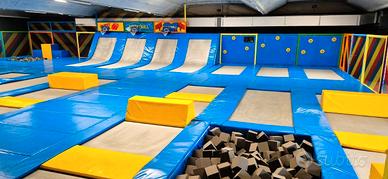 Fabbrica Trampoline Park su Misura per Famiglie