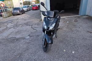 Scooter xmax 250cc