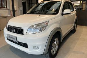 Daihatsu Terios 1.5 HIRO O/F 4WD - 98.210 KM