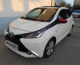 Toyota Aygo 1.0 VVT-i 69cv 5P x-wave Tet Apr x Neo