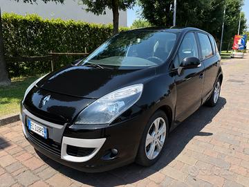 Renault Scenic Scénic X-Mod 1.5 dCi 110CV Luxe ok 