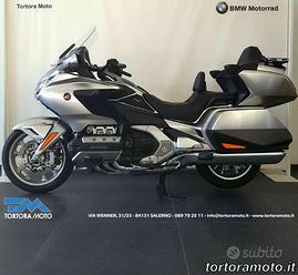 Honda GL 1800 Gold Wing usata in vendita in Campania