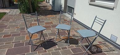 Sedie semi imbottite richiudibili colore grigio