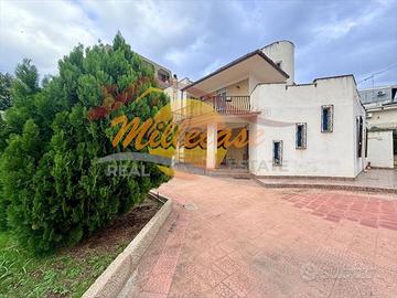 Siracusa villa zona scala greca rif2294