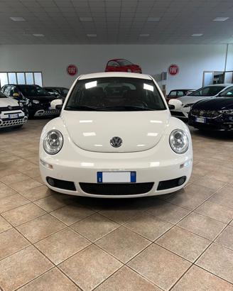 Volkswagen New Beetle 1.6