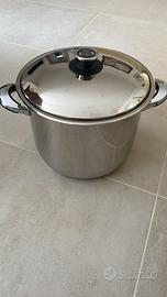 Pentola in acciaio inox pari al nuovo 25x30 ø