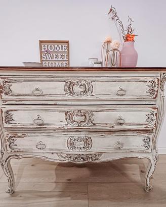 cassettiera shabby restaurata
