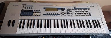YAMAHA MO6 SINTETIZZATORE