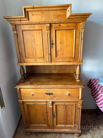 Credenza in legno massello