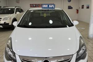 Opel Corsa 1.2 gpl 2014 restyling