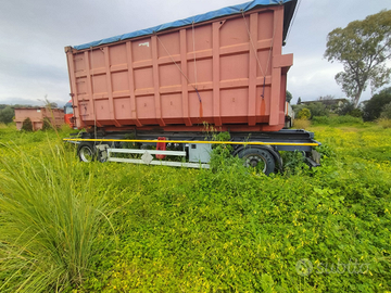 Rimorchio scarabbile