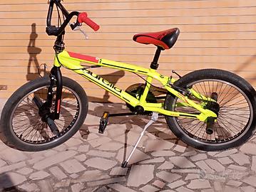 BMX Aurelia Dino Bike Freestyle