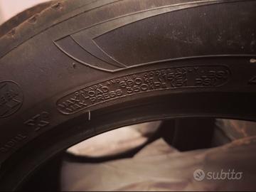 Coppia Gomme Michelin 225/50/r18