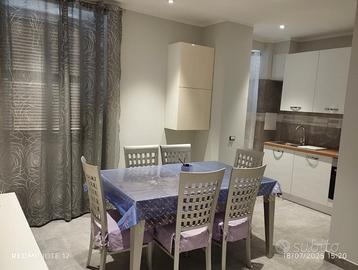 Centrale nuovo bilocale arredato