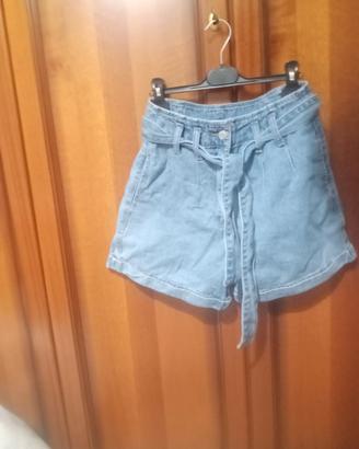 Pantaloncini in jeans vita alta
