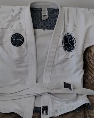 GIACCA BJJ  BRASILIAN JIU JITSU – Usata pochissimo