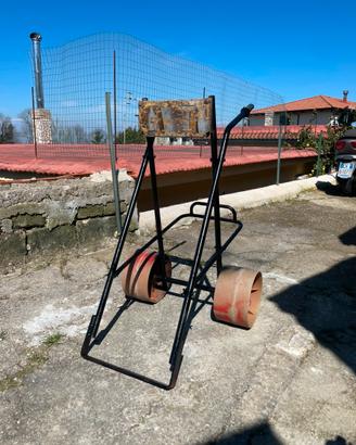 Carrello motore fuoribordo