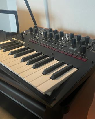 Korg monologue black