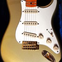 Stratocaster Classic Vibe 60° anniversario