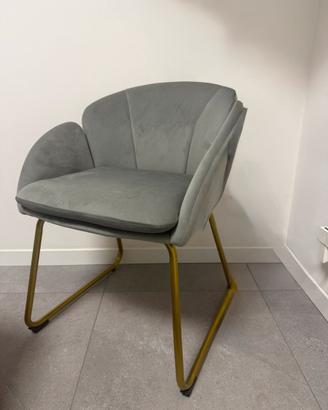 💺 Poltroncina velluto grigio con gambe oro