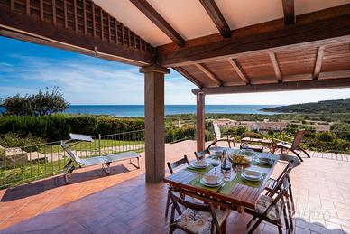 VILLINO 8 POSTI LETTO - 300 M dalla SPIAGGIA