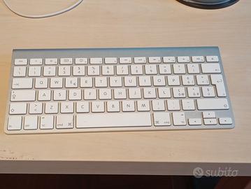 Tastiera e Apple Magic Mouse Bluetooth