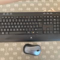 Tastiera più mouse Logitech Wireless Combo MK 520