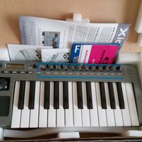 NOVATION XioSynth x25