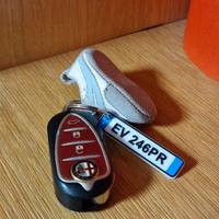 Portachiavi Personalizzati a Forma di Targa Auto -