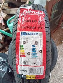 4 pneumatici inutilizzati 